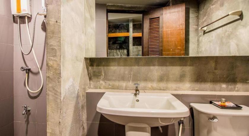 B2 Thippanate Boutique & Budget Hotel Chiang Mai Exterior foto